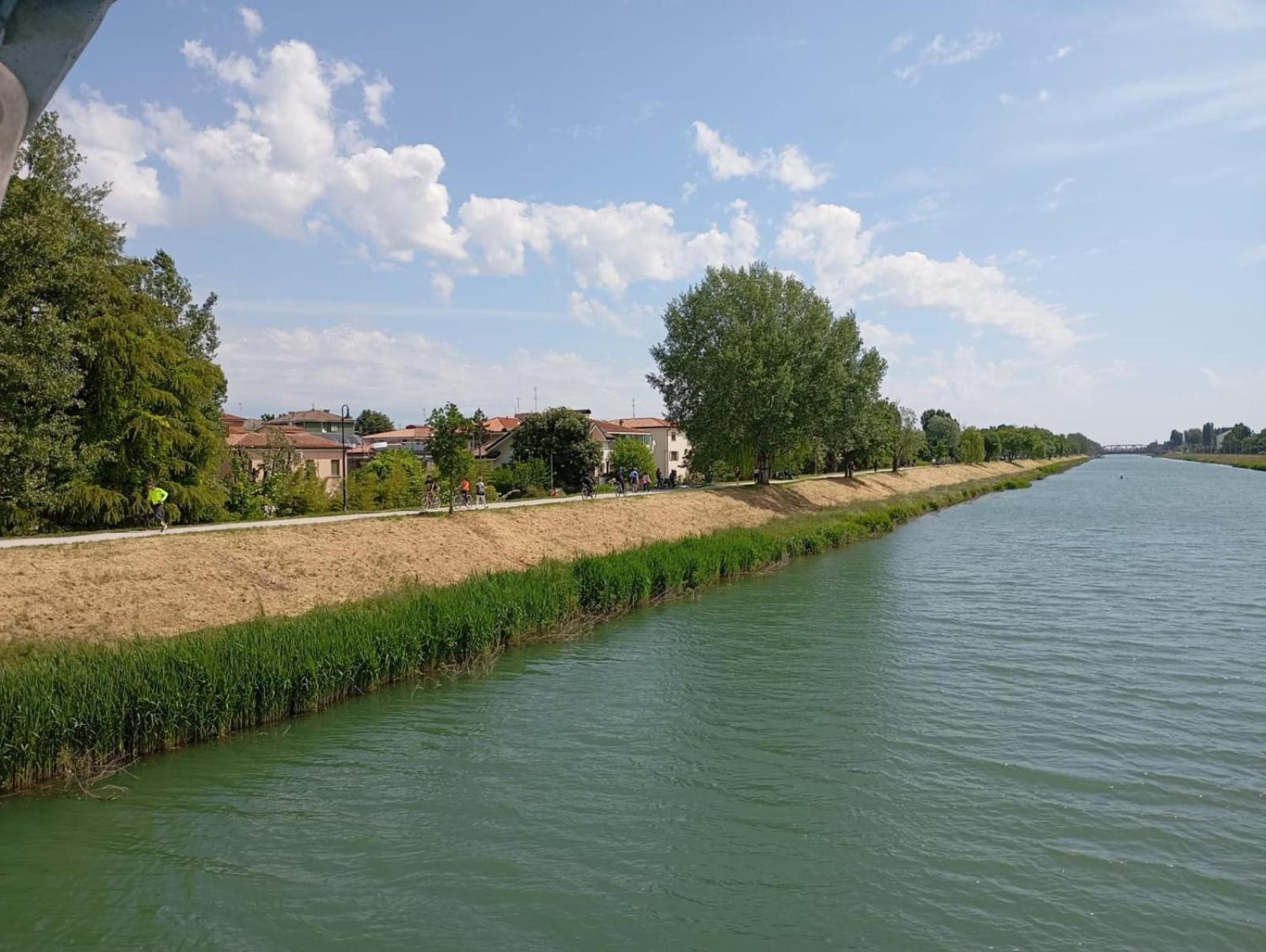 Vicino Al Prato Della Valle Intero Appartamento Parcheggio Facile Di Fronte Падуя Экстерьер фото