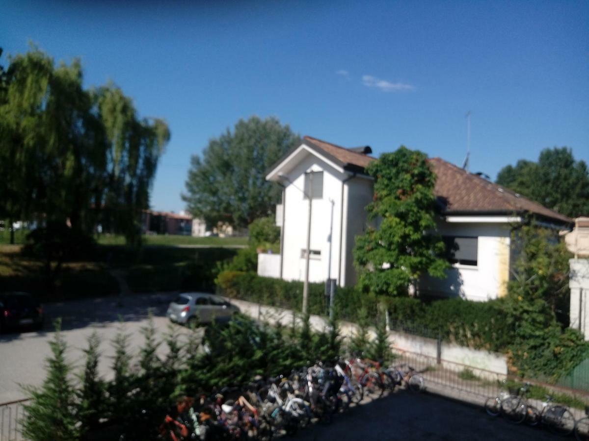 Vicino Al Prato Della Valle Intero Appartamento Parcheggio Facile Di Fronte Падуя Экстерьер фото
